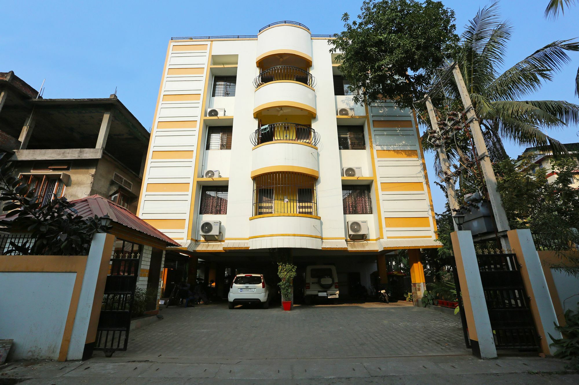 Treebo Umal Homestay Ganeshguri Гувахати Екстериор снимка